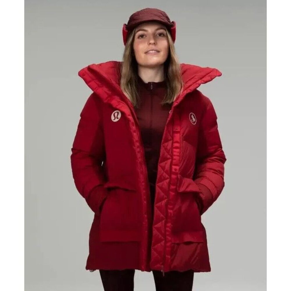 NWOT Lululemon Women's Team Canada sz 10 Down Jacket COC Logo DKSR/SPED